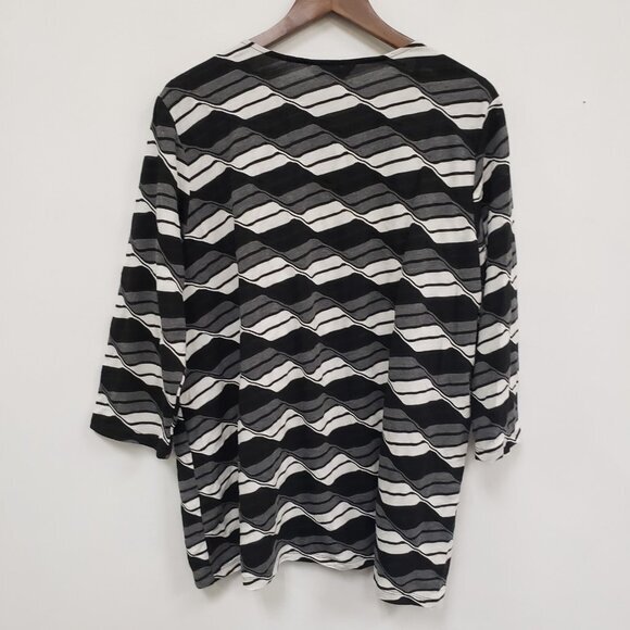CJ Banks Womens Artsy Geometric Top 2X Black Office Mature Business Casual Work - Picture 3 of 10